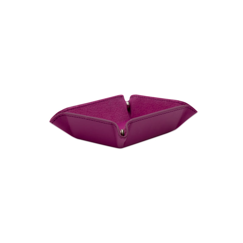 Smooth business card holder