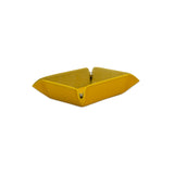 Smooth business card holder